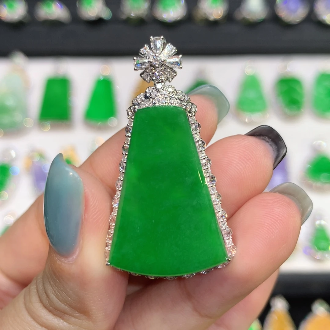 翡翠18K金镶嵌吊坠(不含链)