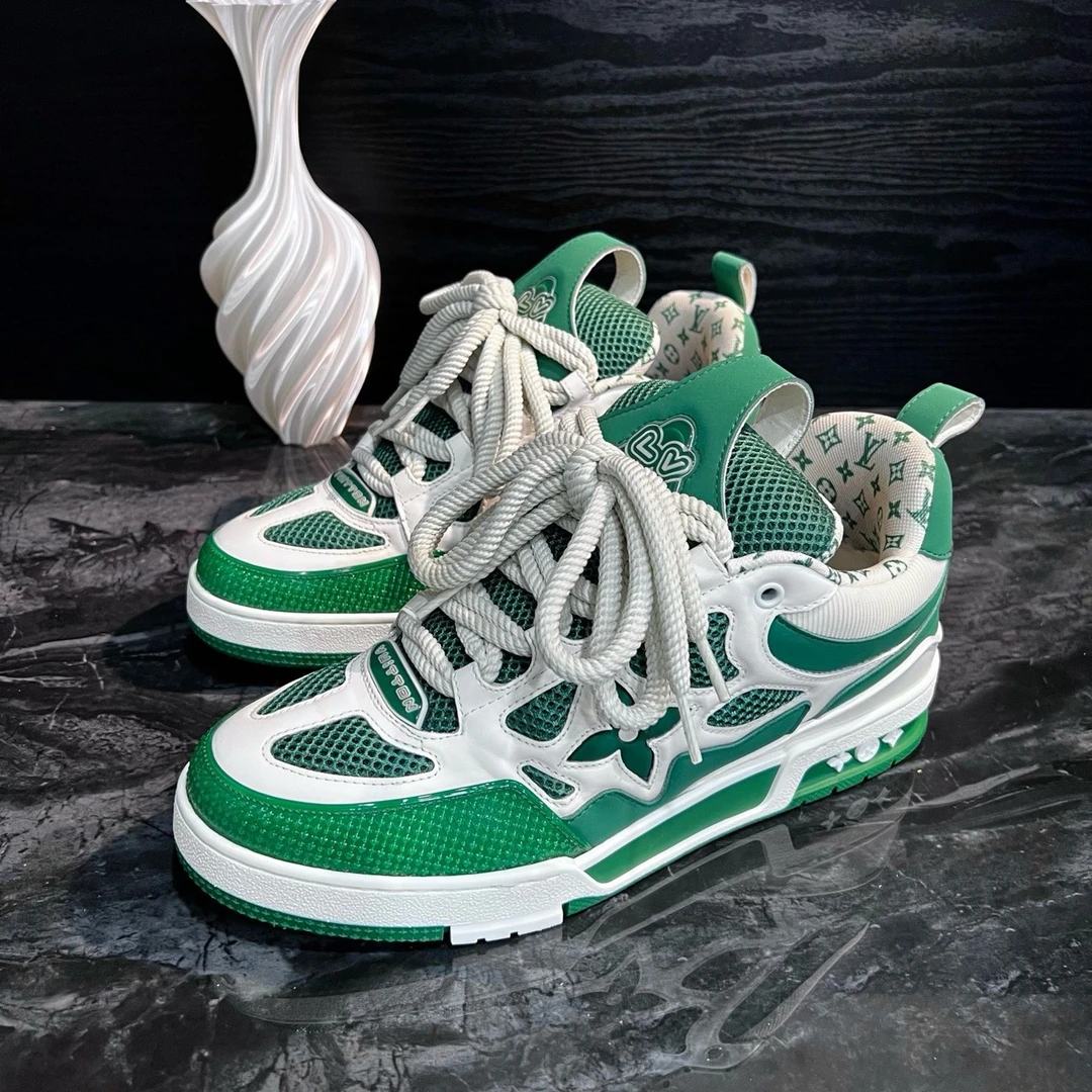 99新 LouisVuitton/路易威登 1415/42码/白绿满印Skate休闲鞋