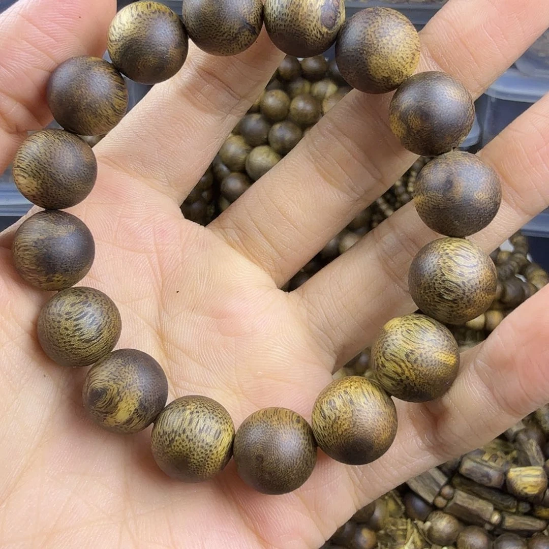 沉香沉香碎屑老*卡1.4mm，18克