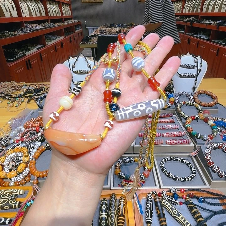 未镶嵌玛瑙/玉髓珠宝奇石