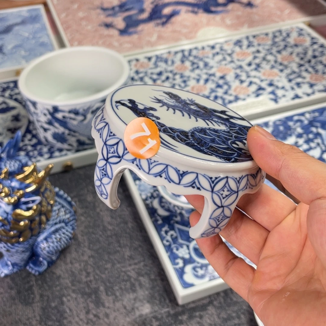 景德镇陶瓷手工手绘