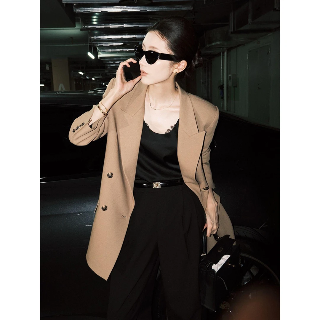 秋季新款韩系慵懒chic高级感超好看洋气时髦小香风卡其色西装外套