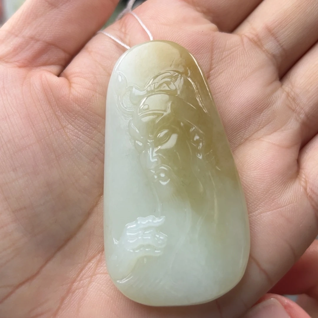 和田玉未镶嵌珠宝奇石