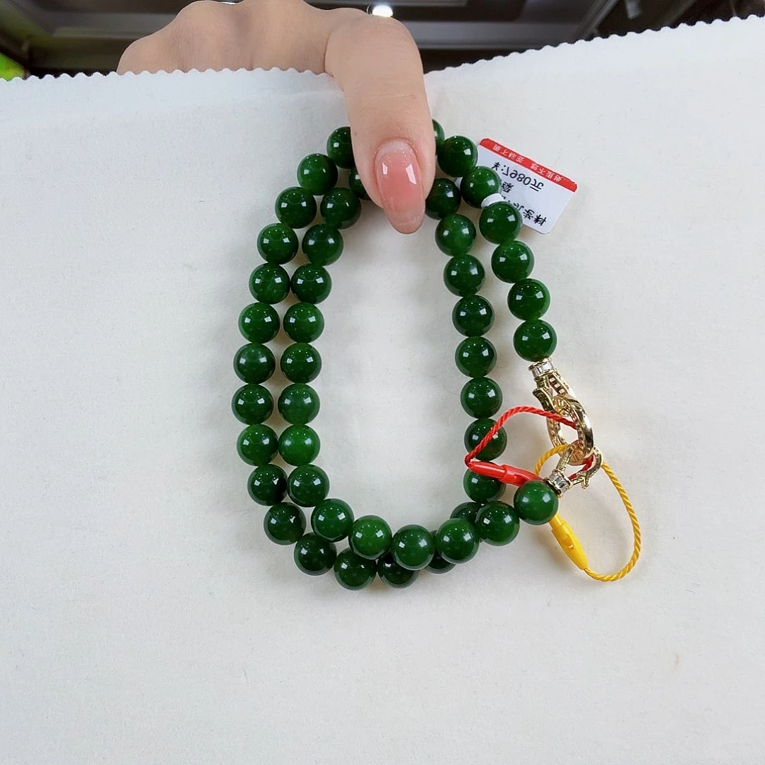 和田玉（碧玉）未镶嵌颈饰卖****婕