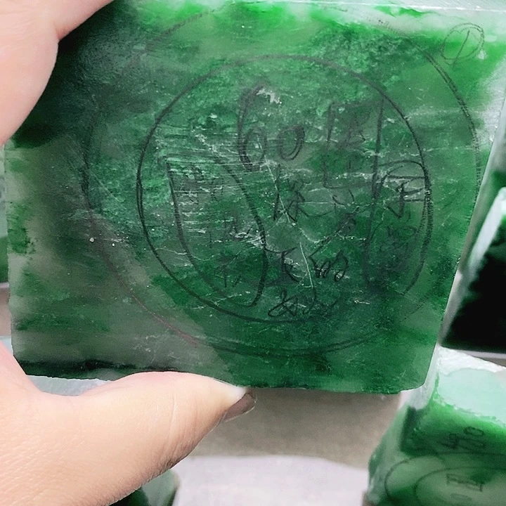 手镯石英质玉未镶嵌王**人定制产品