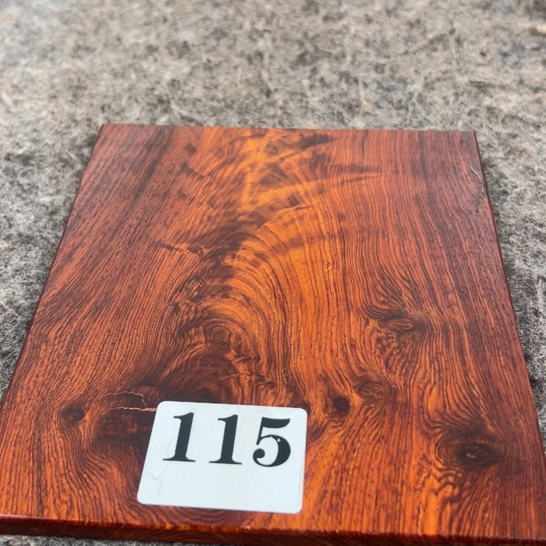 木悠**得木料一物一拍木料