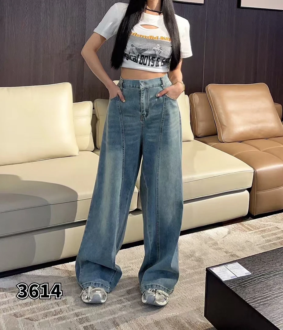 月月家：复古拼接水洗阔腿牛仔裤女春季新款直筒弯刀裤