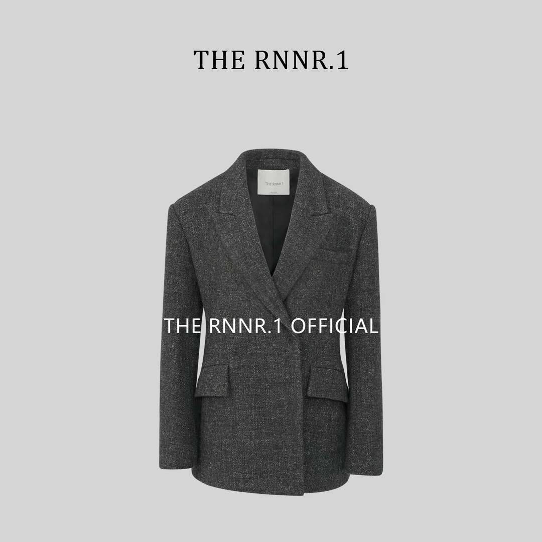 THE RNNR.1秋冬经典 巴黎黑 利落剪裁 3D收腰羊毛外套