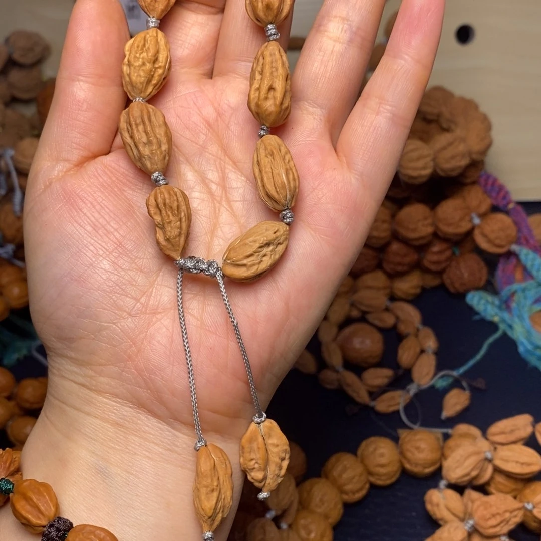 文玩核桃手串O****)异形葡萄干