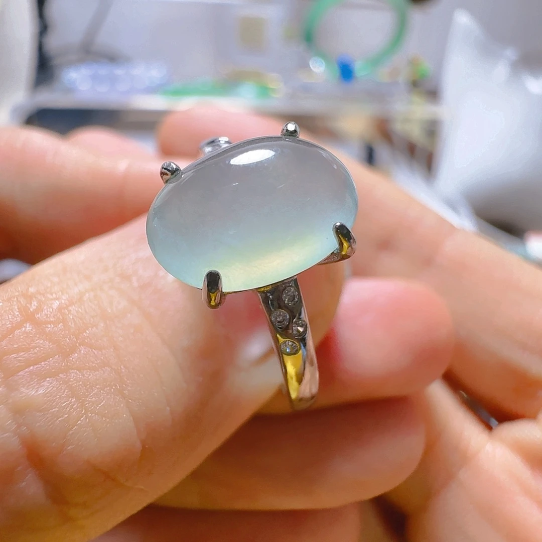 翡翠未镶嵌颈饰翡翠75