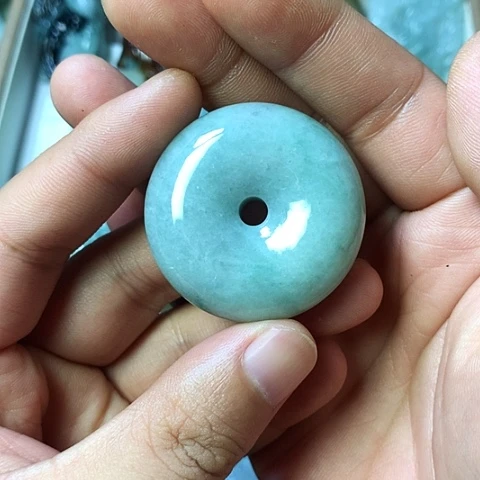 翡翠未镶嵌颈饰天然