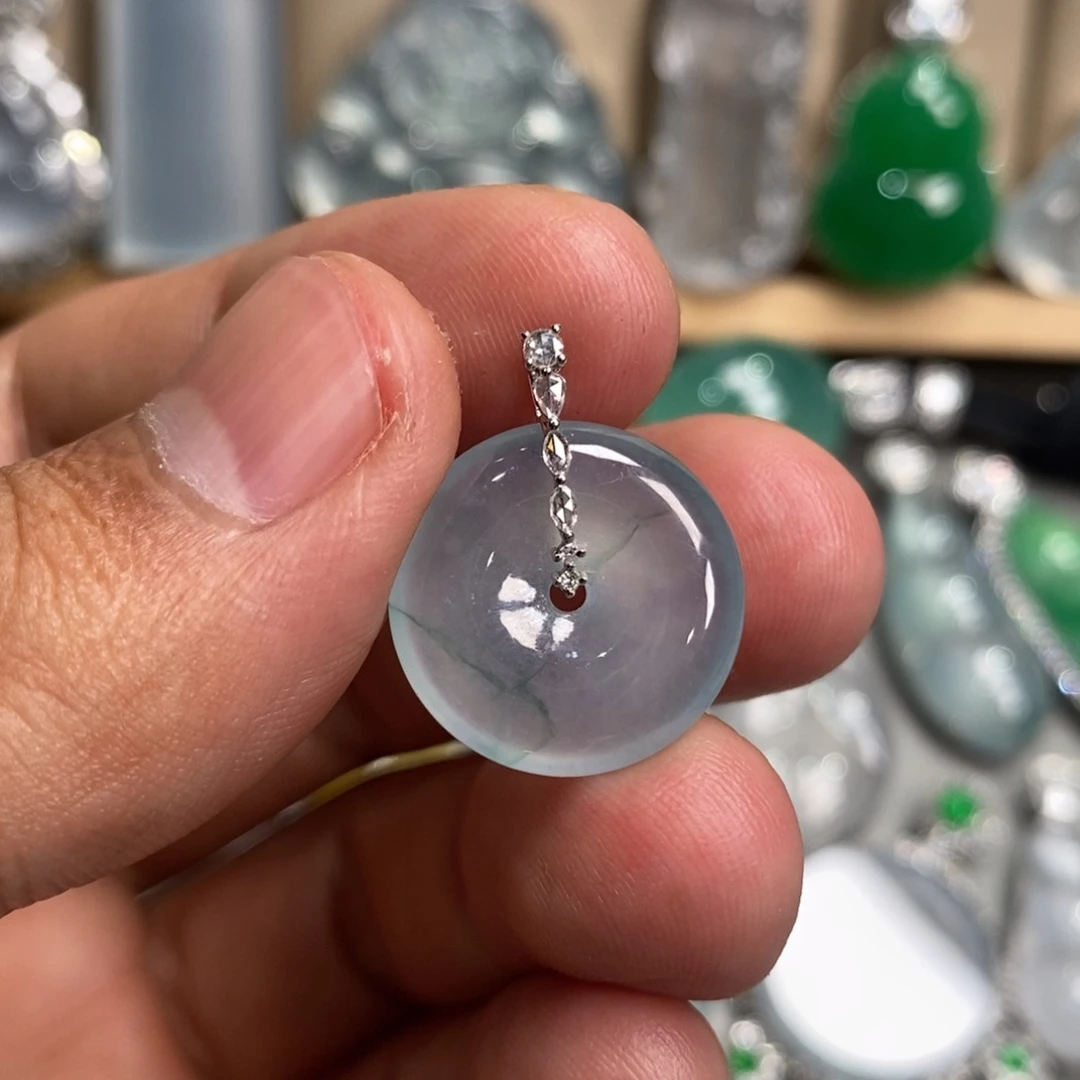 翡翠吊坠(不含链)18K金镶嵌