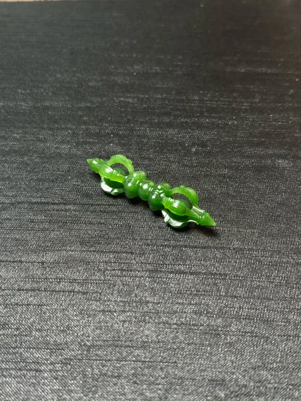 和田玉碧玉老料菠菜绿金刚降魔杵