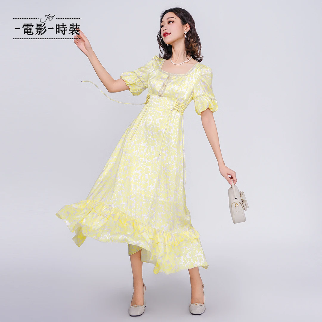 【小朱专享】一电影一时装法式方领连衣裙 FENL126582