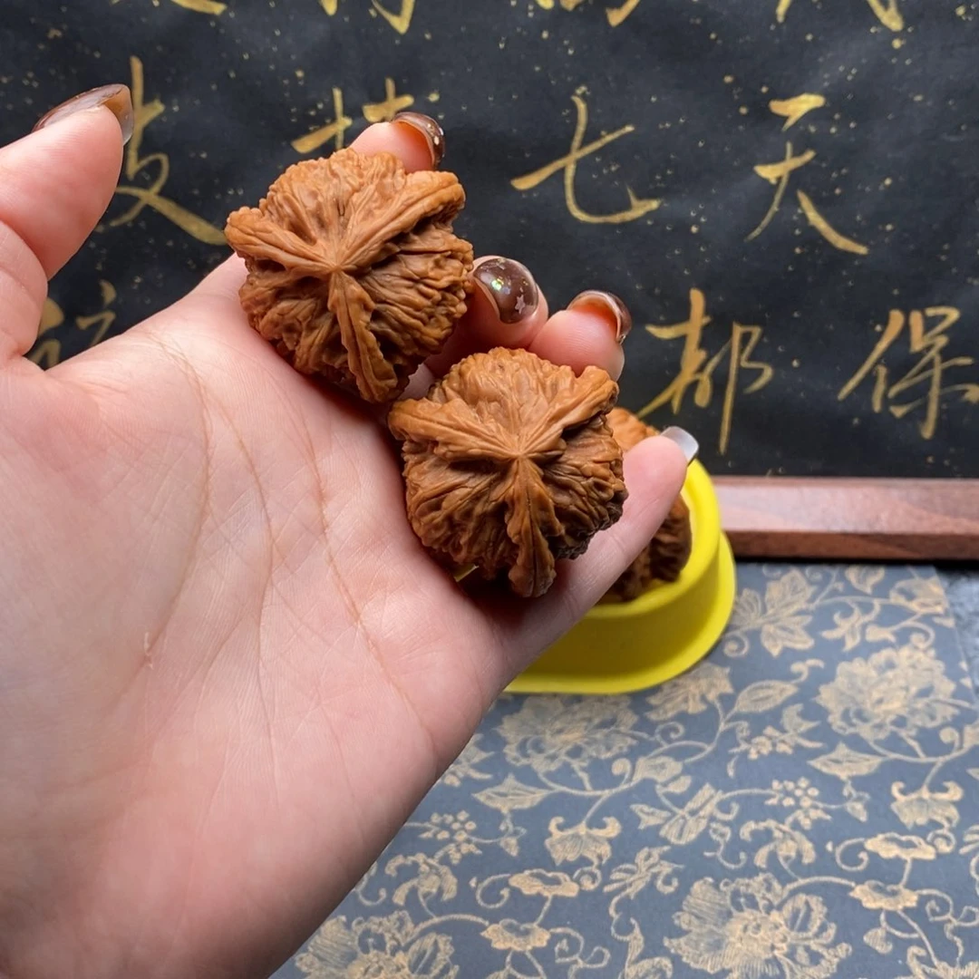 吊坠文玩核桃D*白狮子
