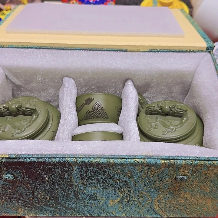 艺***藏摆件创意设计风格