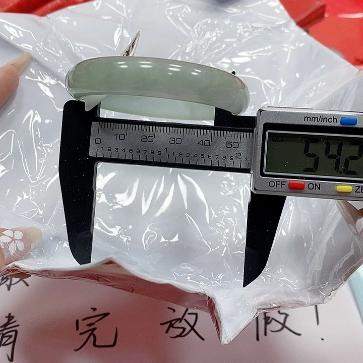 翡翠手镯未镶嵌164