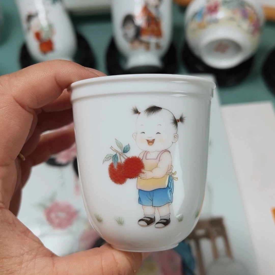 景德镇手绘珐琅彩主人杯