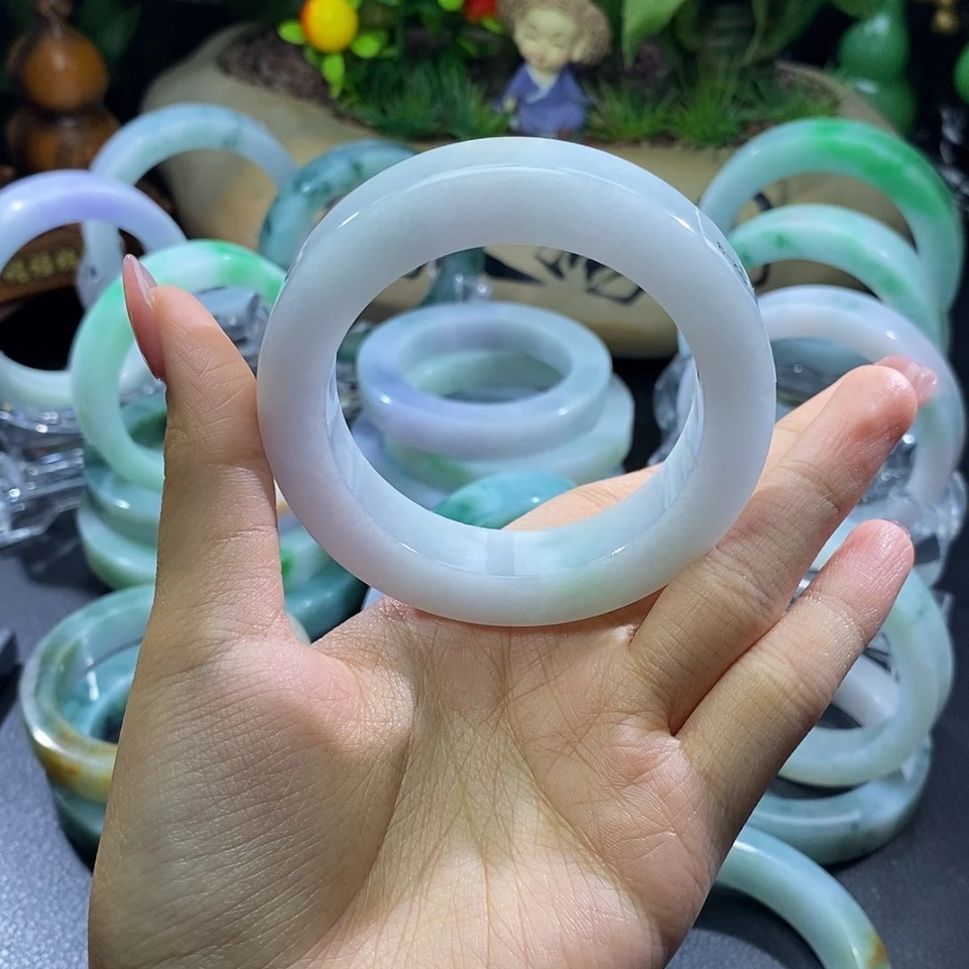 未镶嵌手镯定制翡翠境**造
