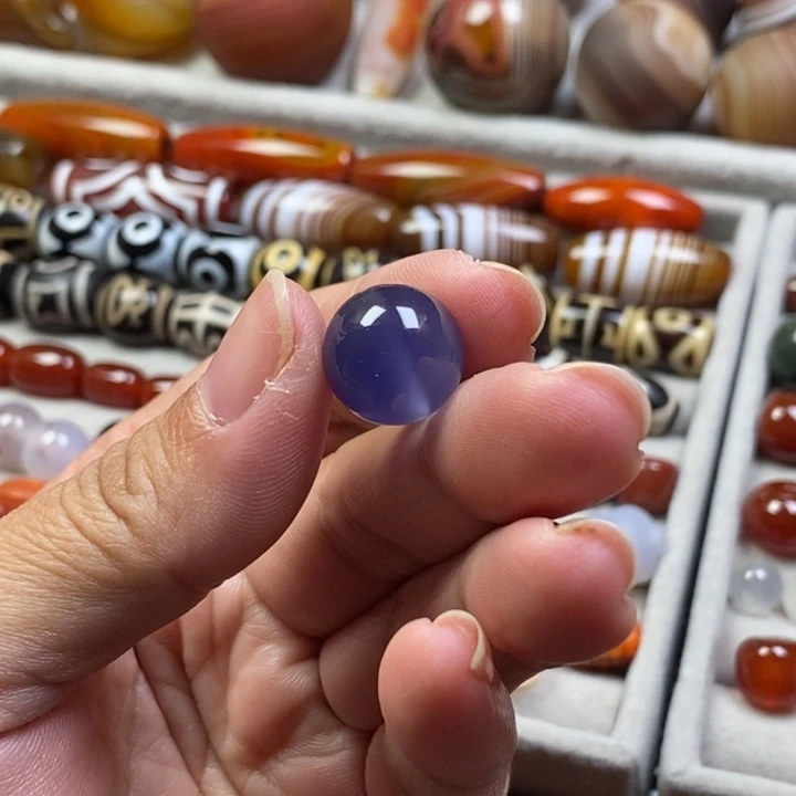 未镶嵌玛瑙/玉髓珠宝半成品蓝色14mm单珠