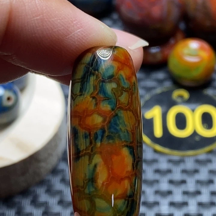 逆***草玛瑙/玉髓未镶嵌颈饰