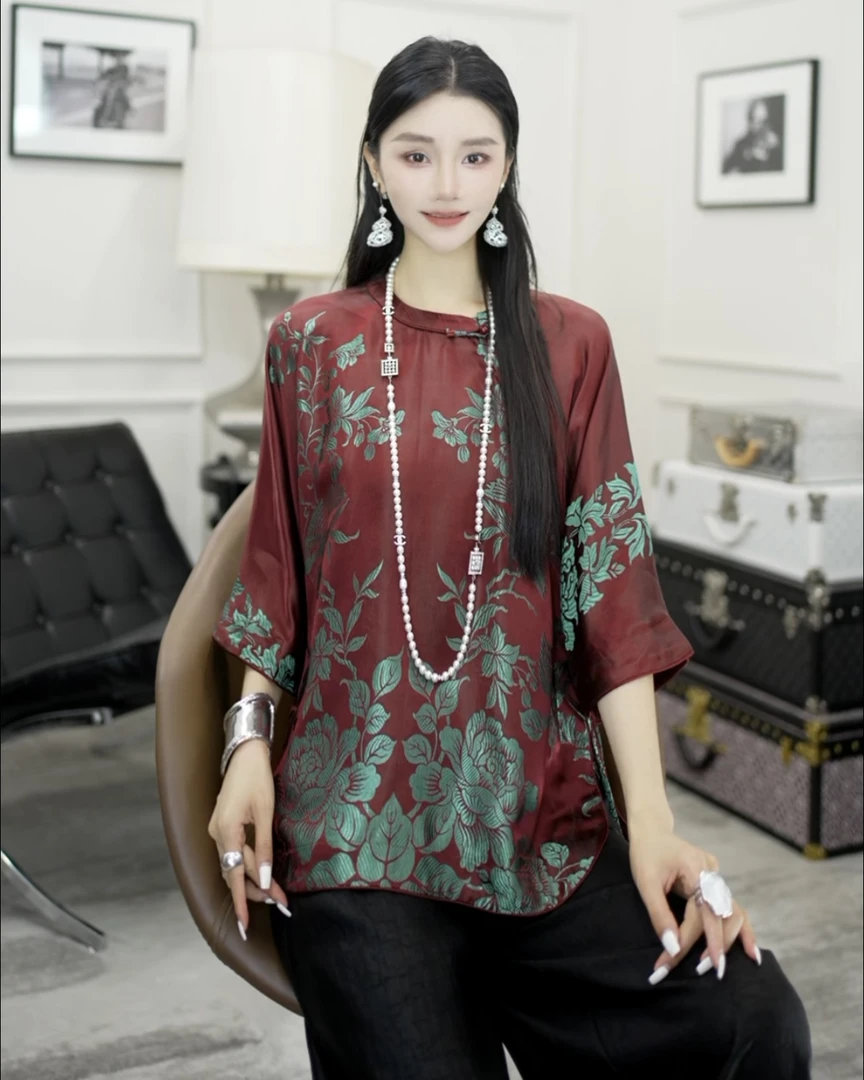 Betty Bairn【珍藏版. 老缎系列】25姆米桑蚕丝上衣25B-BW10817