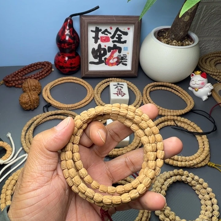 柏香籽/百香籽吊坠疏*