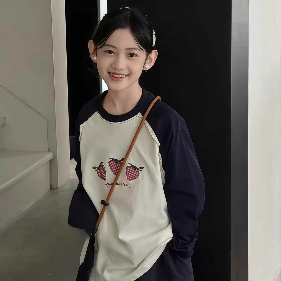 2025秋『草莓刺绣』女童花边韩版插肩袖休闲洋女童深蓝插肩