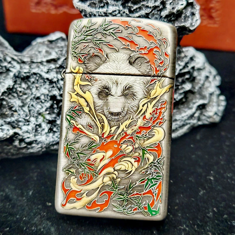 Zippo打火机正品 纤巧盔甲镀银鎏金珐琅彩功夫熊猫3D浮雕窄机DYJ1