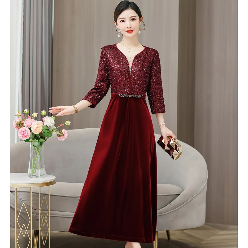 2024秋冬新款优雅新国风喜婆婆婚宴礼服重工拼接亮片刺绣收腰显瘦