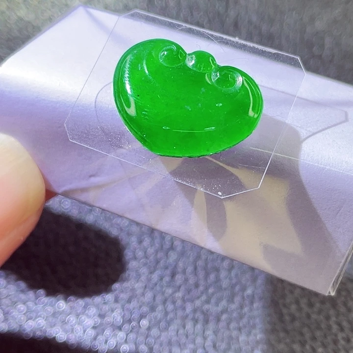 未镶嵌定制翡翠翡翠