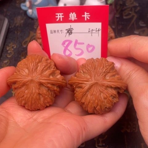 吊坠文玩核桃文玩的好