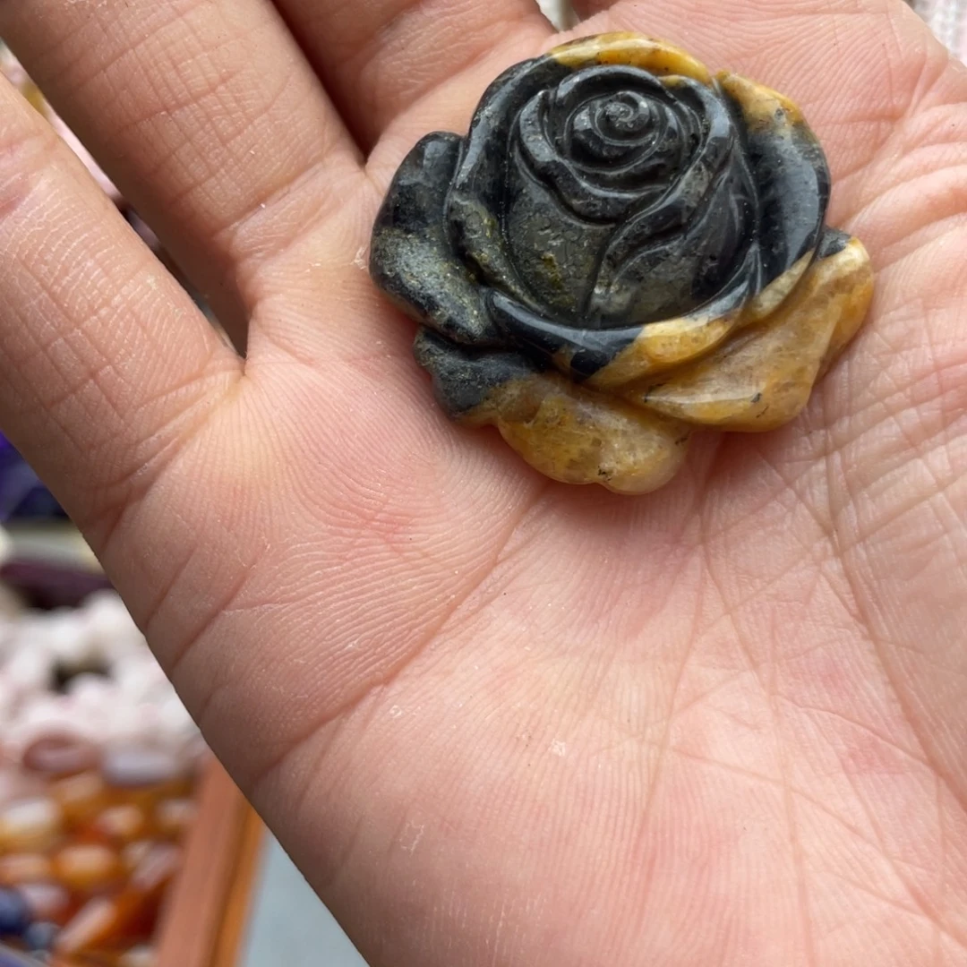拙***儿玛瑙/玉髓未镶嵌珠宝半成品亚马逊花1颗