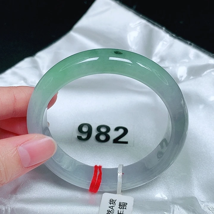 翡翠未镶嵌手镯翡翠手镯未镶嵌