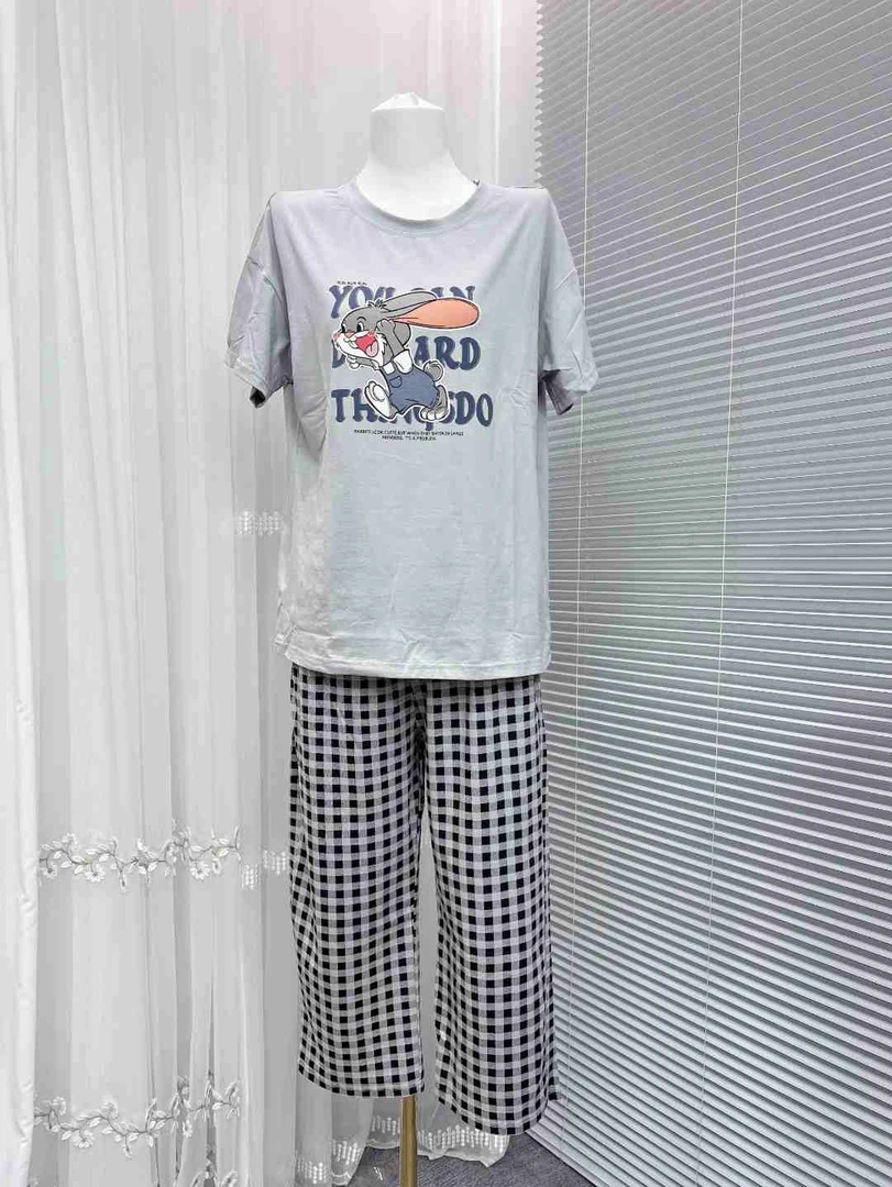 芬亿242女士爽棉睡衣《短袖八分裤》夏季冰瓷爽棉睡衣套装