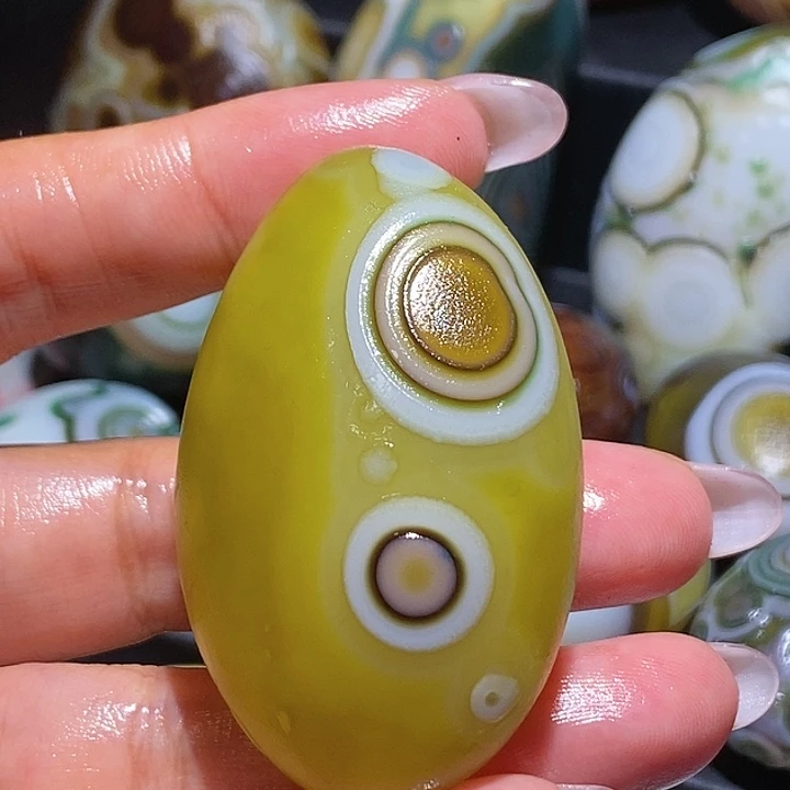 玛瑙/玉髓未镶嵌珠宝奇石107