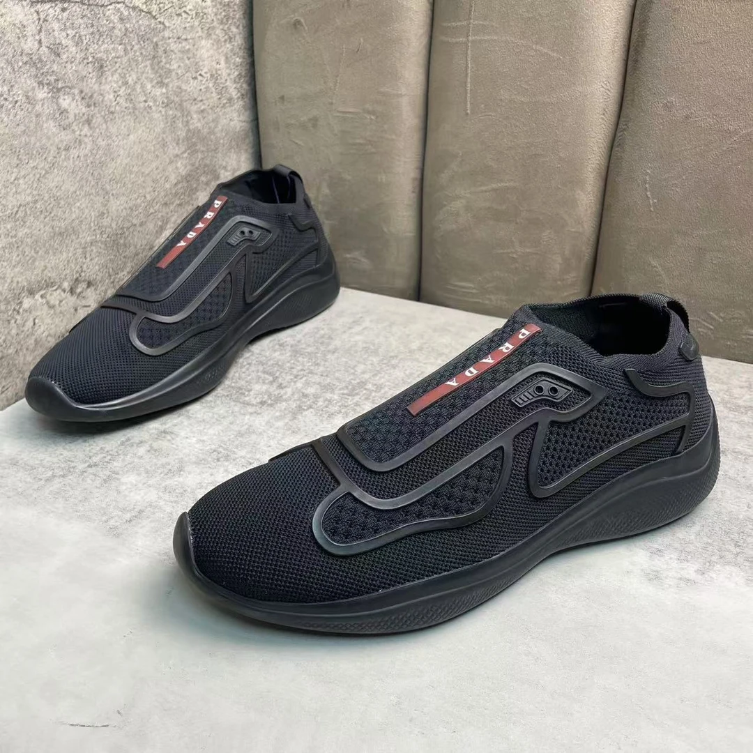 95新 Prada/普拉达 黑色帆布网面舒适透气休闲运动鞋/41.5码