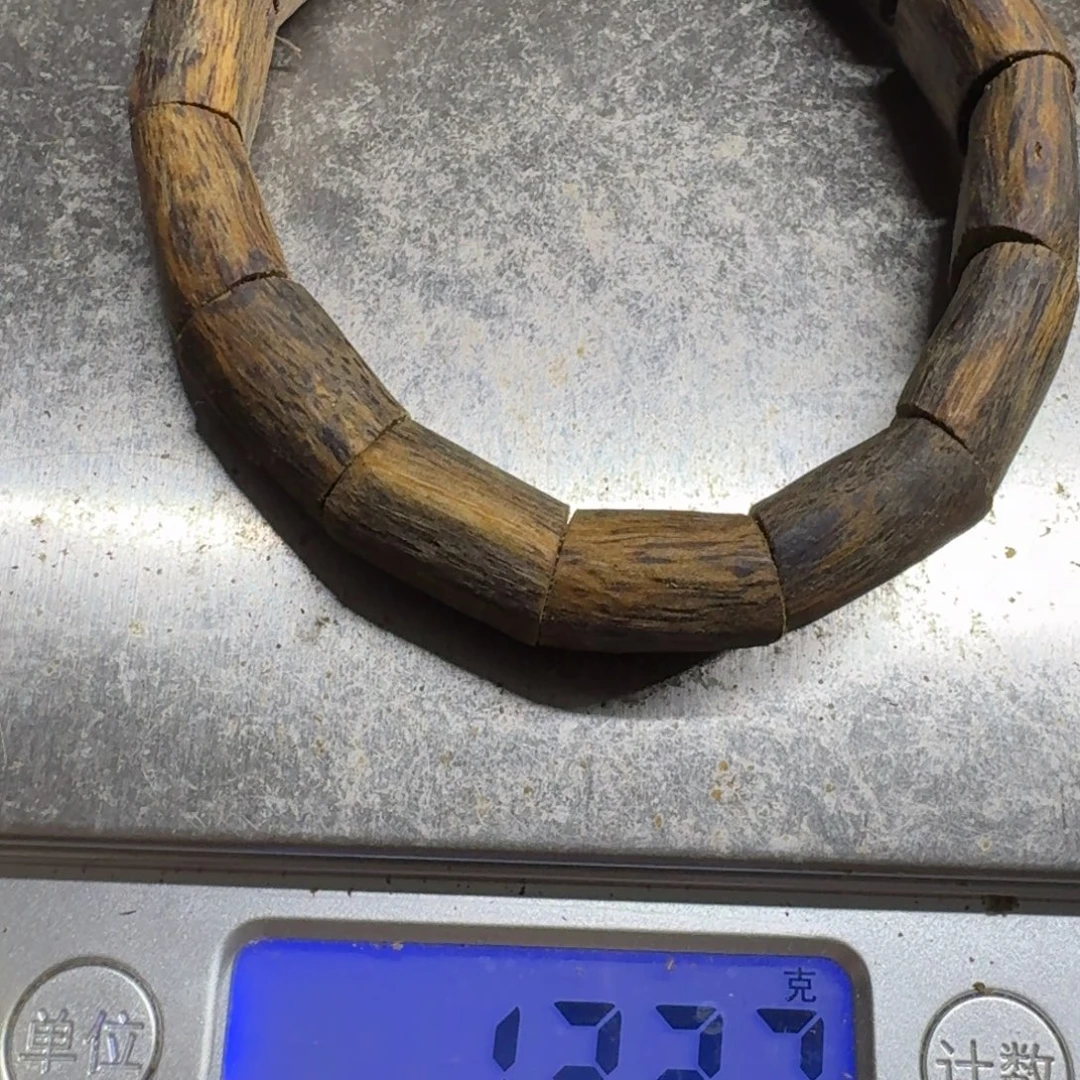 沉香沉香碎屑手镯13克