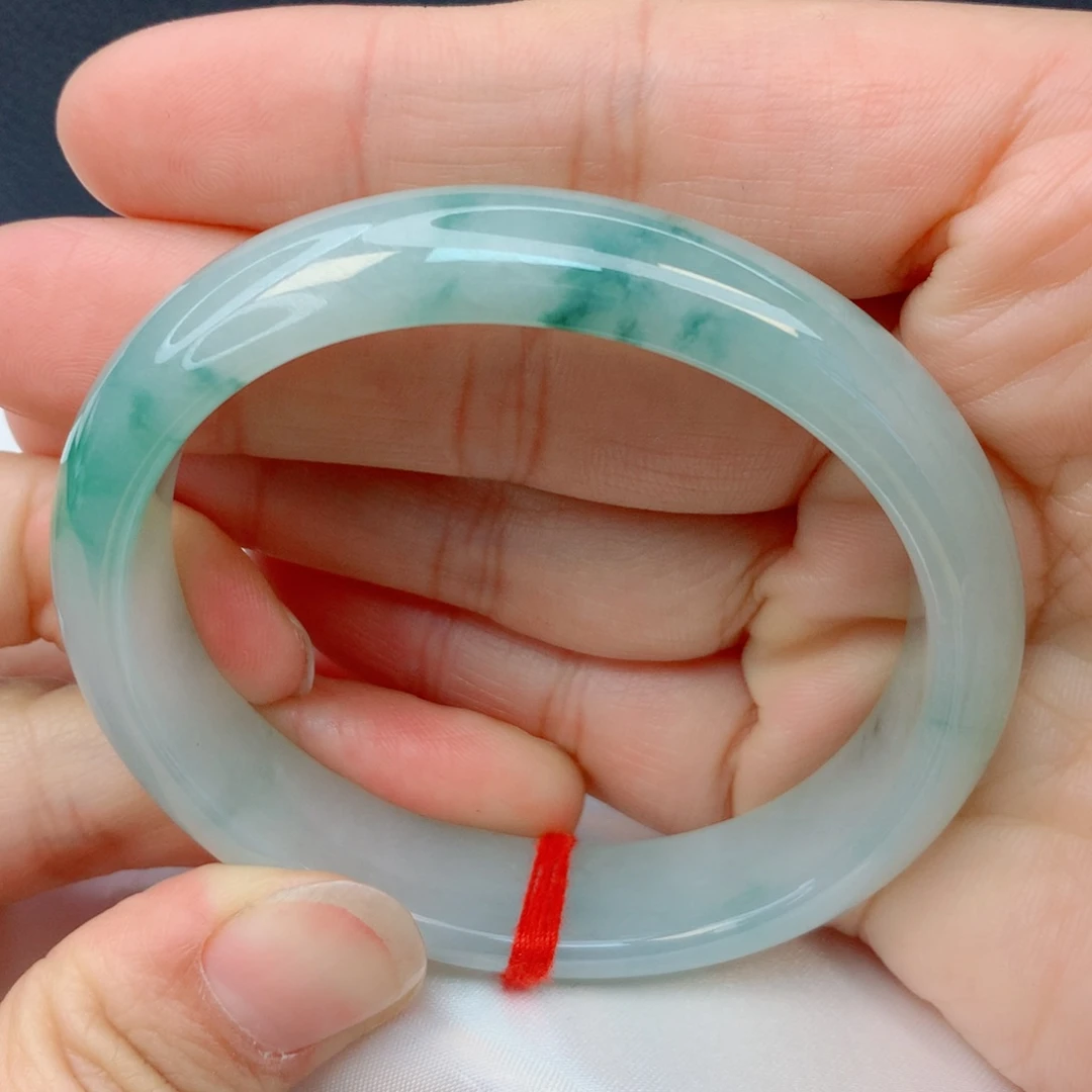 翡翠未镶嵌手镯54圈贵妃