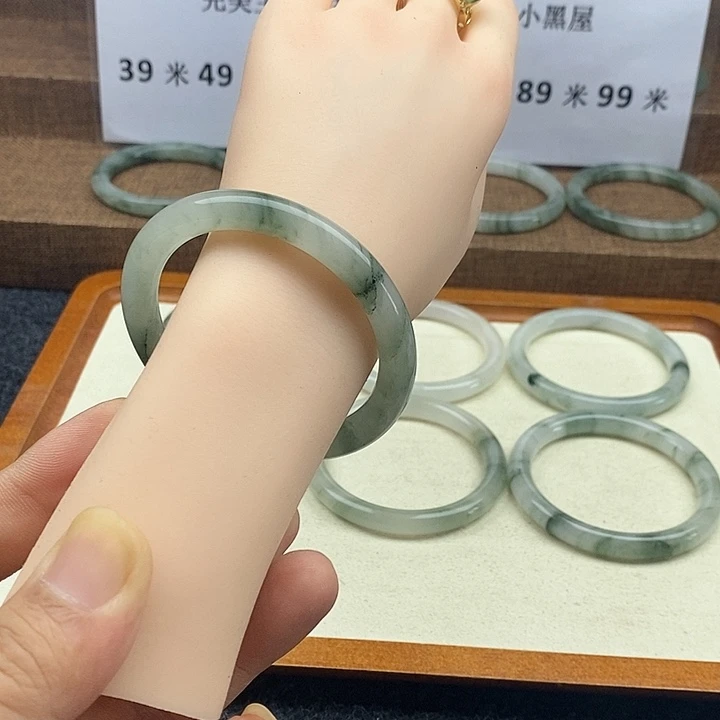 未镶嵌手镯石英质玉9014