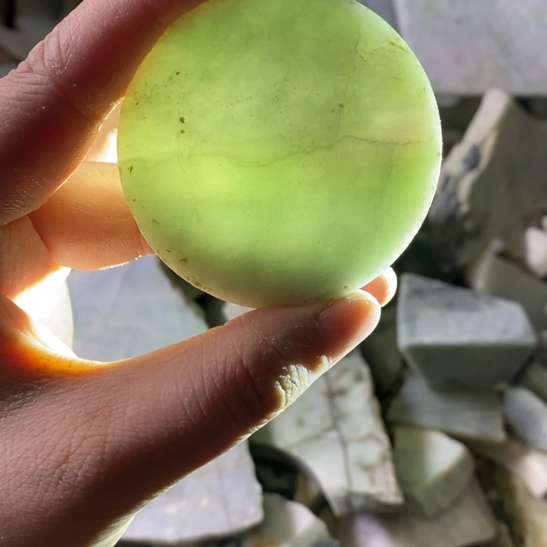 颈饰未镶嵌翡翠天然翡翠