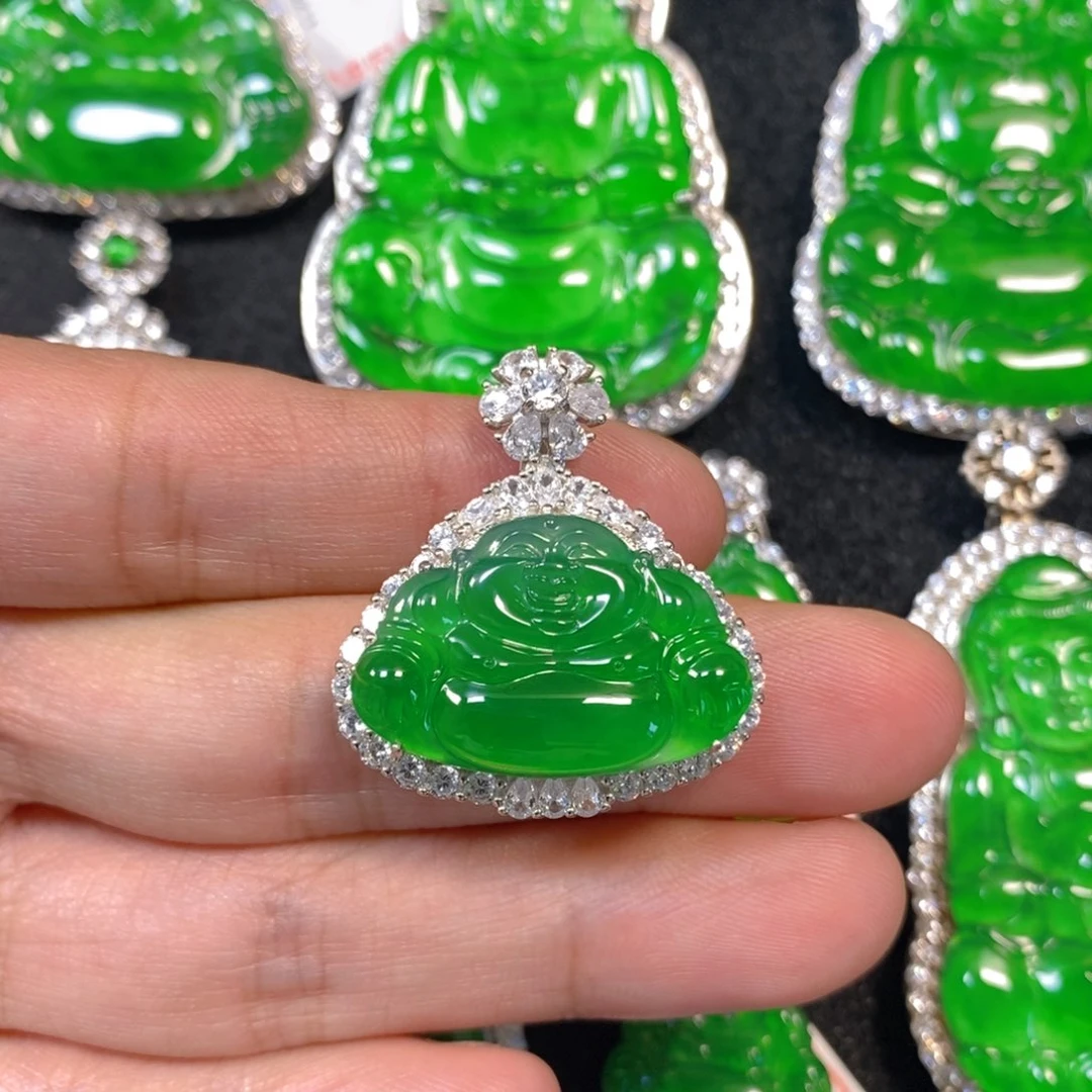颈饰银S925镶嵌翡翠佛公吊坠