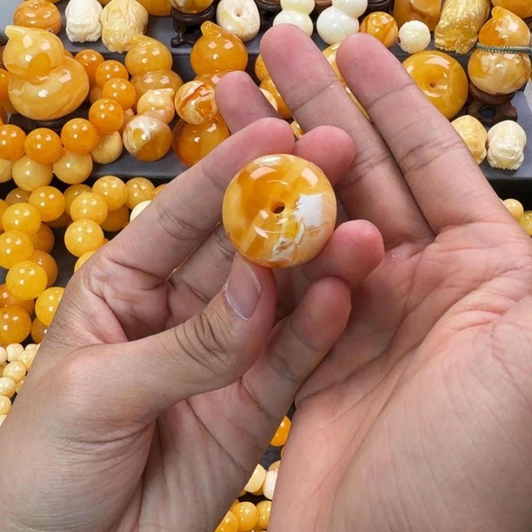 琥珀未镶嵌珠宝奇石