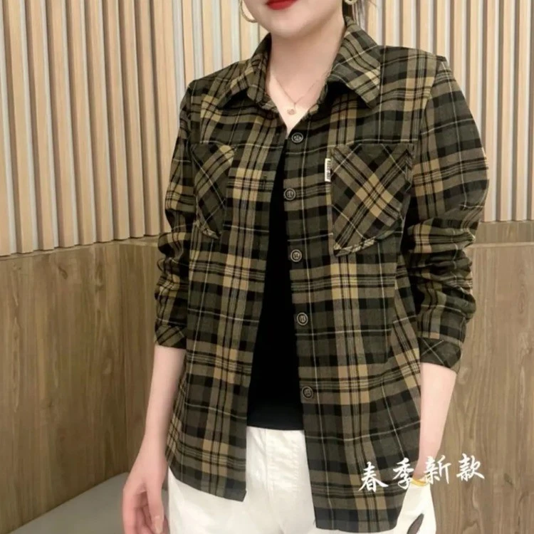 2025春季春秋新款翻领洋气长袖百搭减龄大码格子衬衫休闲中年上衣