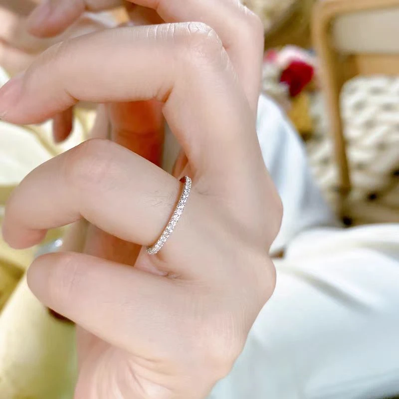 足银合成锆石戒指 足银990满锆石排戒轻奢时尚