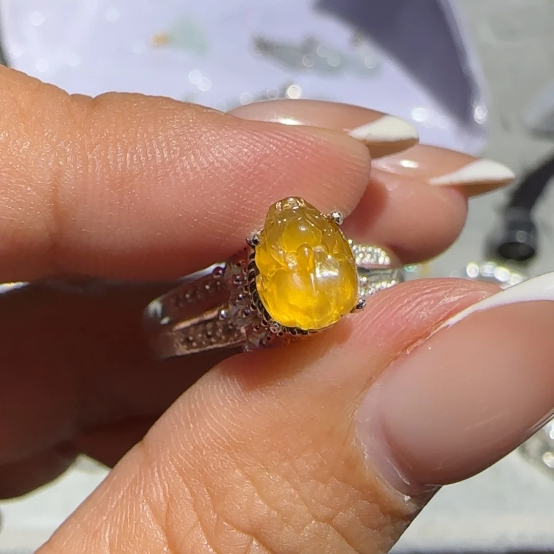 未镶嵌戒指翡翠翡翠