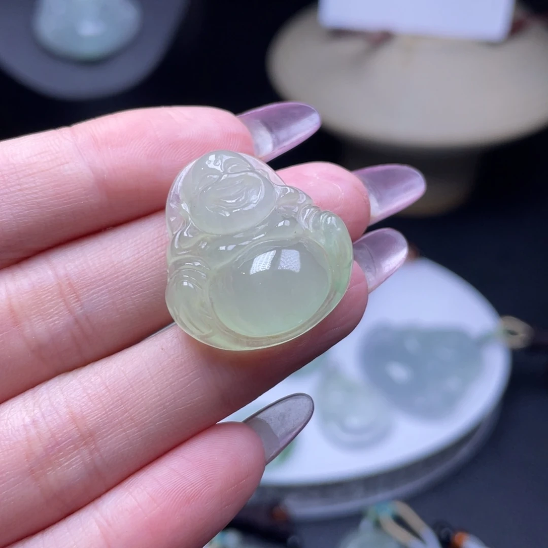 颈饰未镶嵌翡翠吊坠