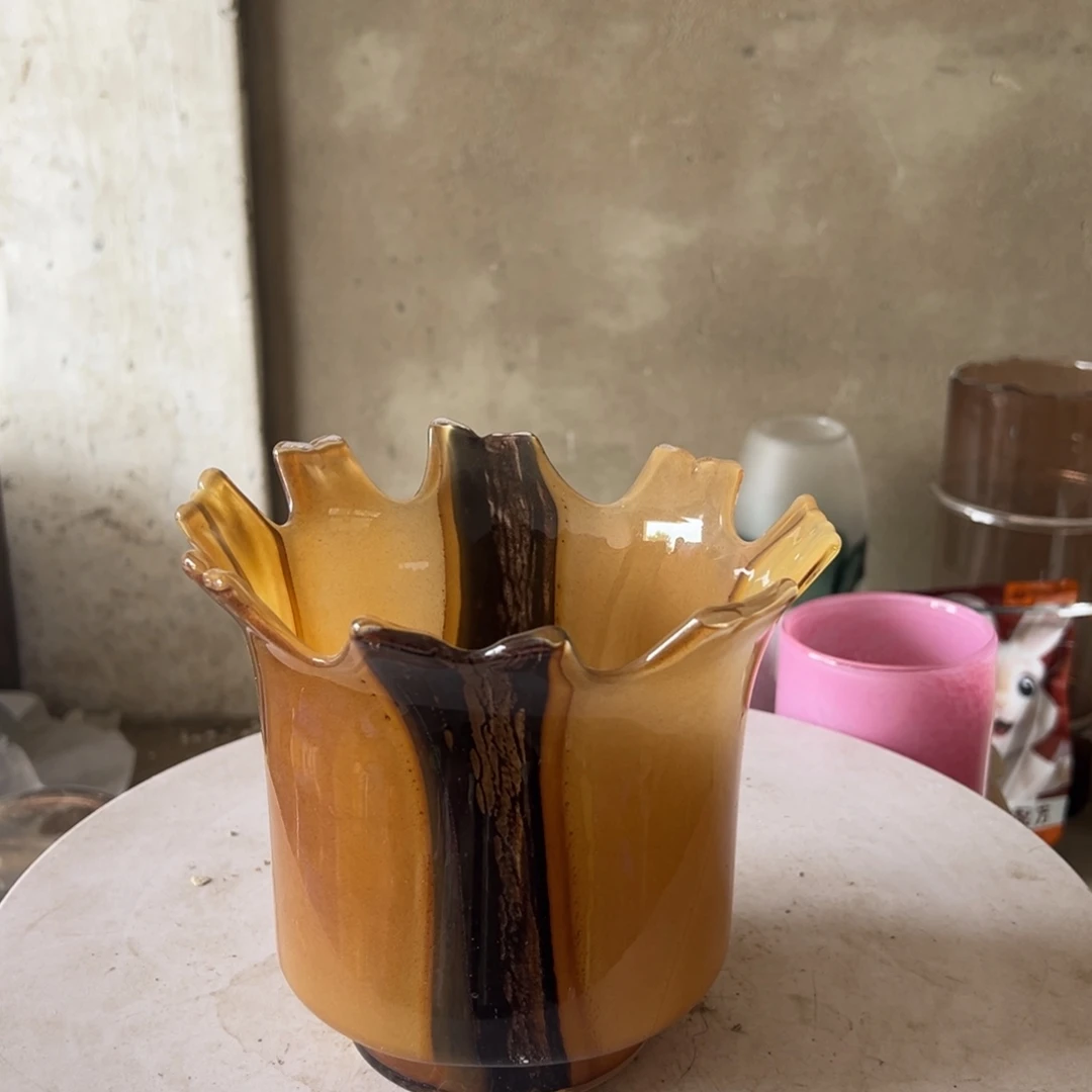弘扬琉璃花器微瑕高度18