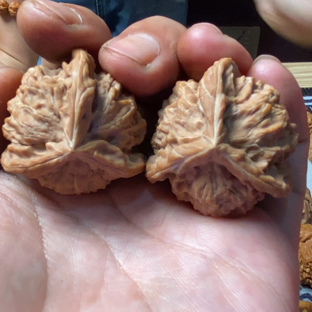 把件文玩核桃盘山三棱
