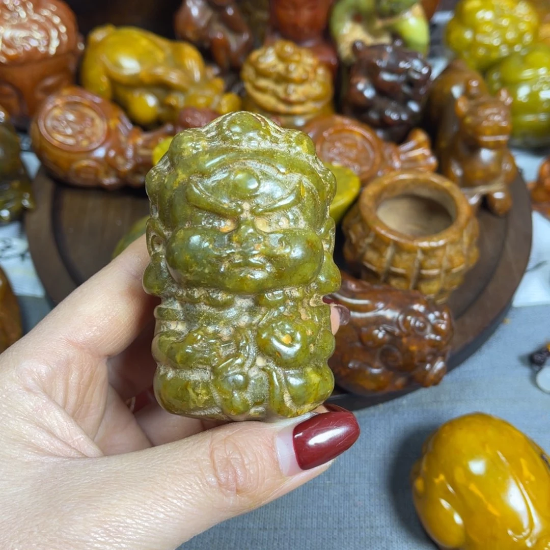 蛇纹石玉合金颈饰